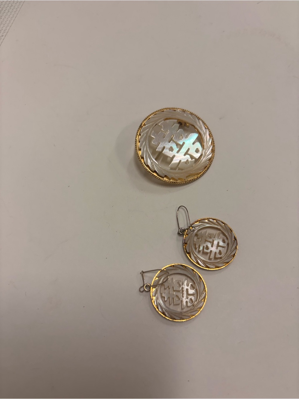 Vintage mother of pearl Abalone shell brooch and Earrings Set